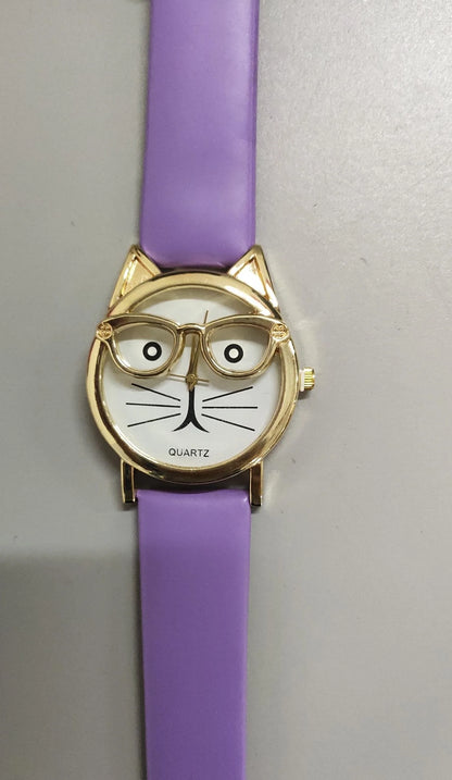 Cat face cartoon children's watch with quartz movement and colourful strap options