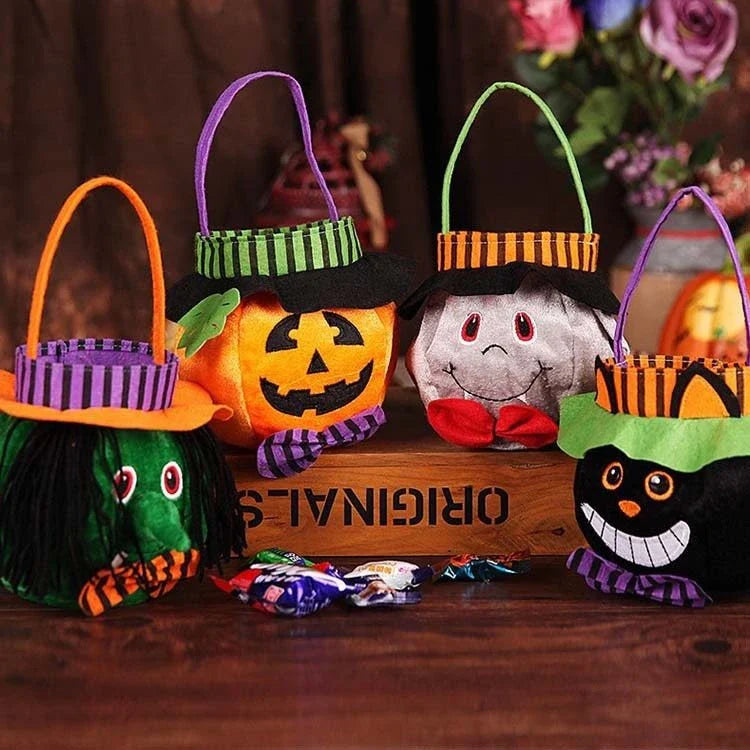 Halloween candy bags in Pumpkin and Witch designs, size 16*16cm