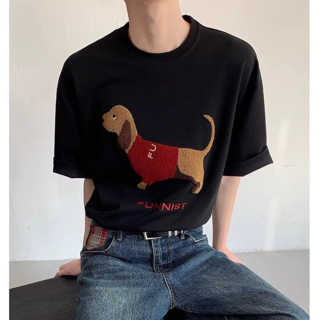 Sausage dog embroidered men's t-shirt in cotton with round neck and short sleeves