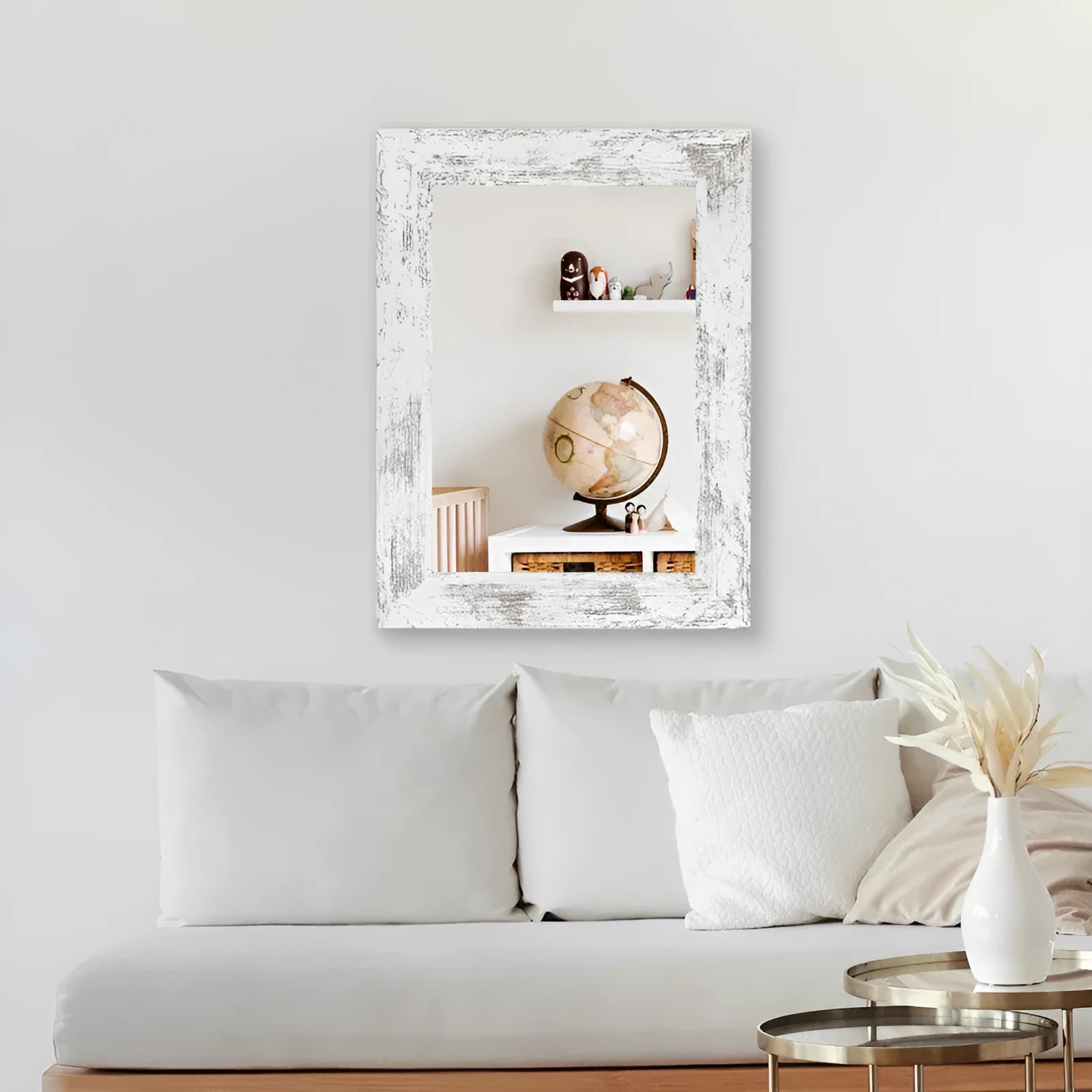 Little white wall-mounted dressing mirror with modern pastoral style and retro Chinese design elements
