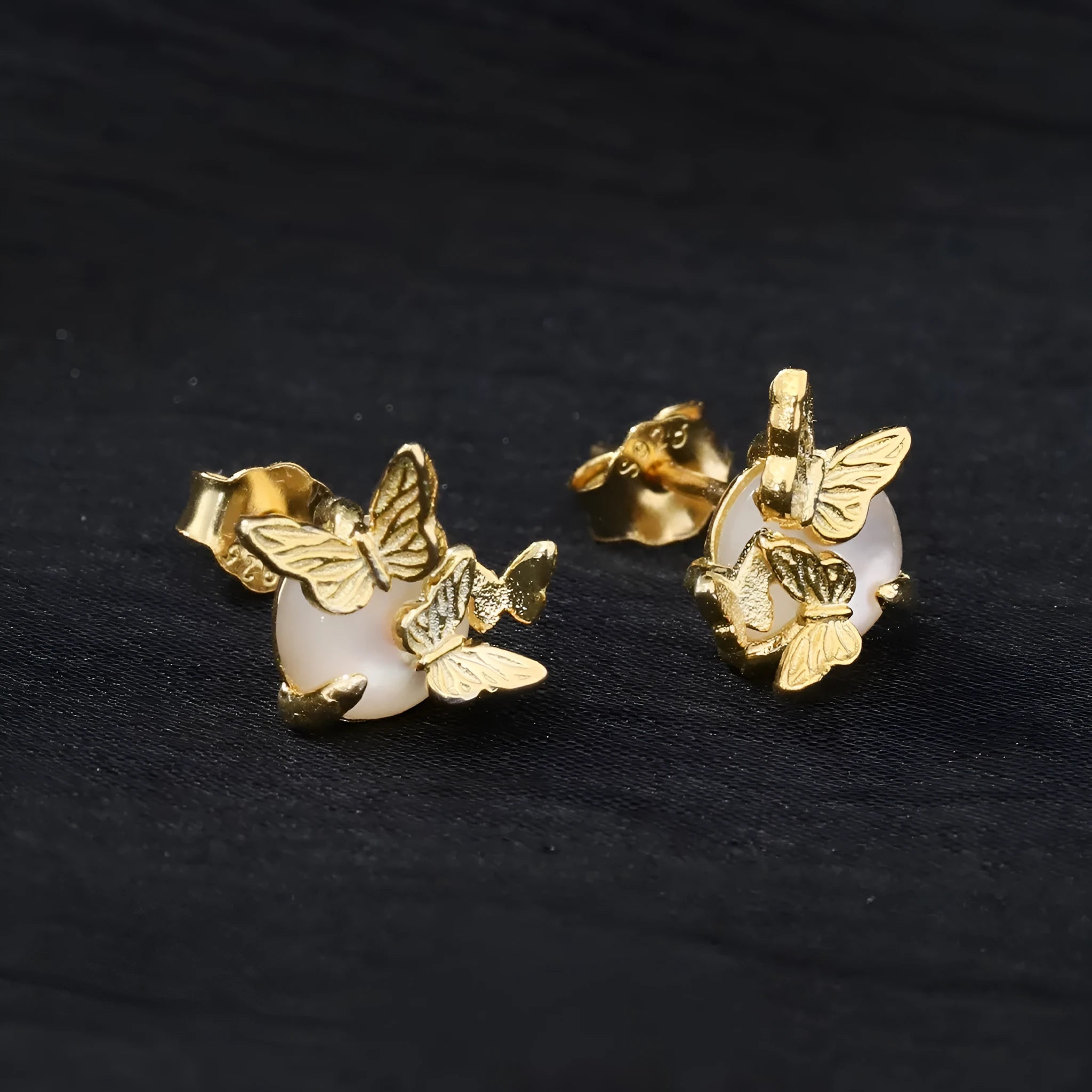 Butterfly design 925 silver ear studs in gold or white gold colour with animal zodiac elements