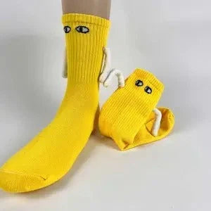 Mid tube black and white couple matching holding socks with moisture absorption