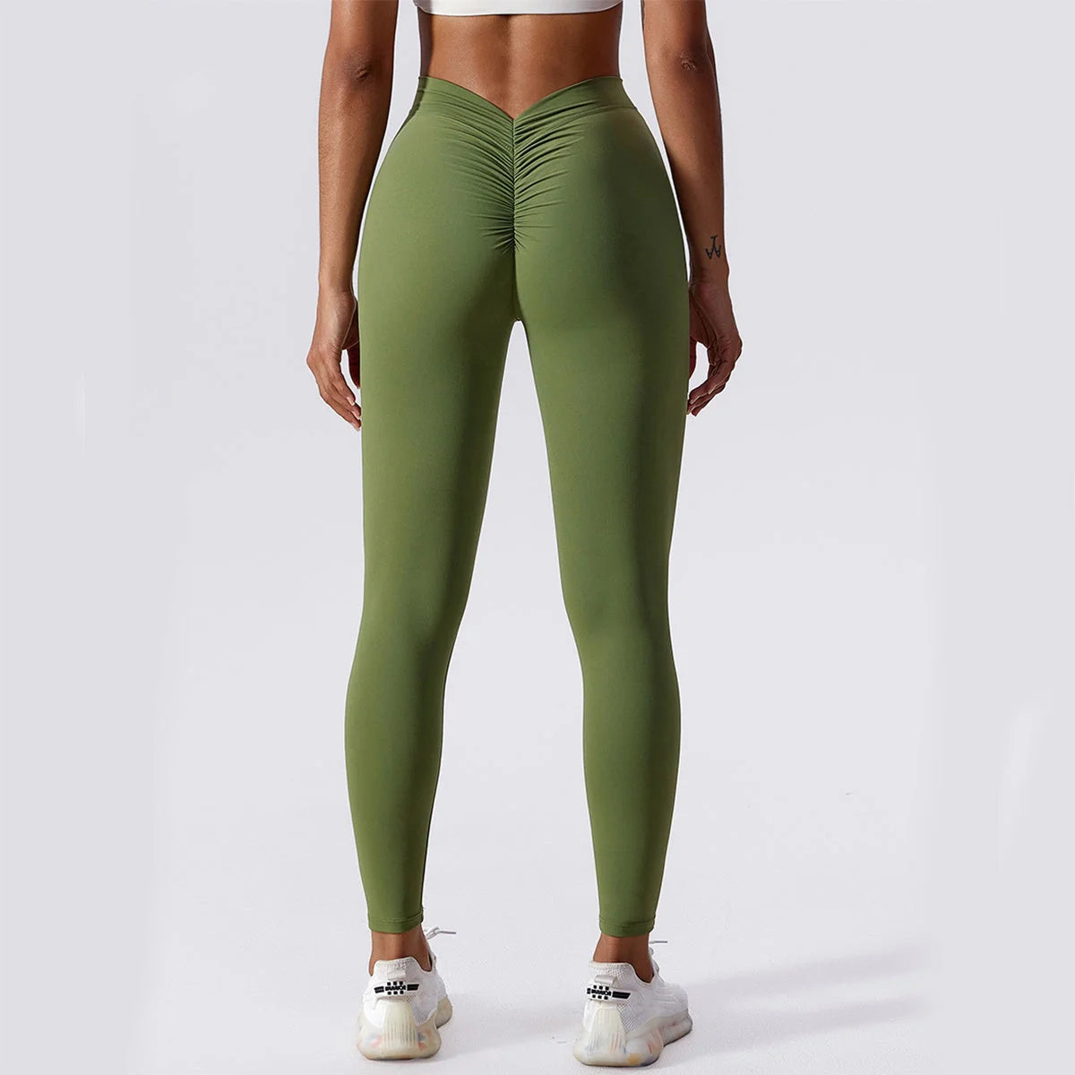Slim yoga fitness pants in various colours with quick-dry nylon fabric and hip-lifting design