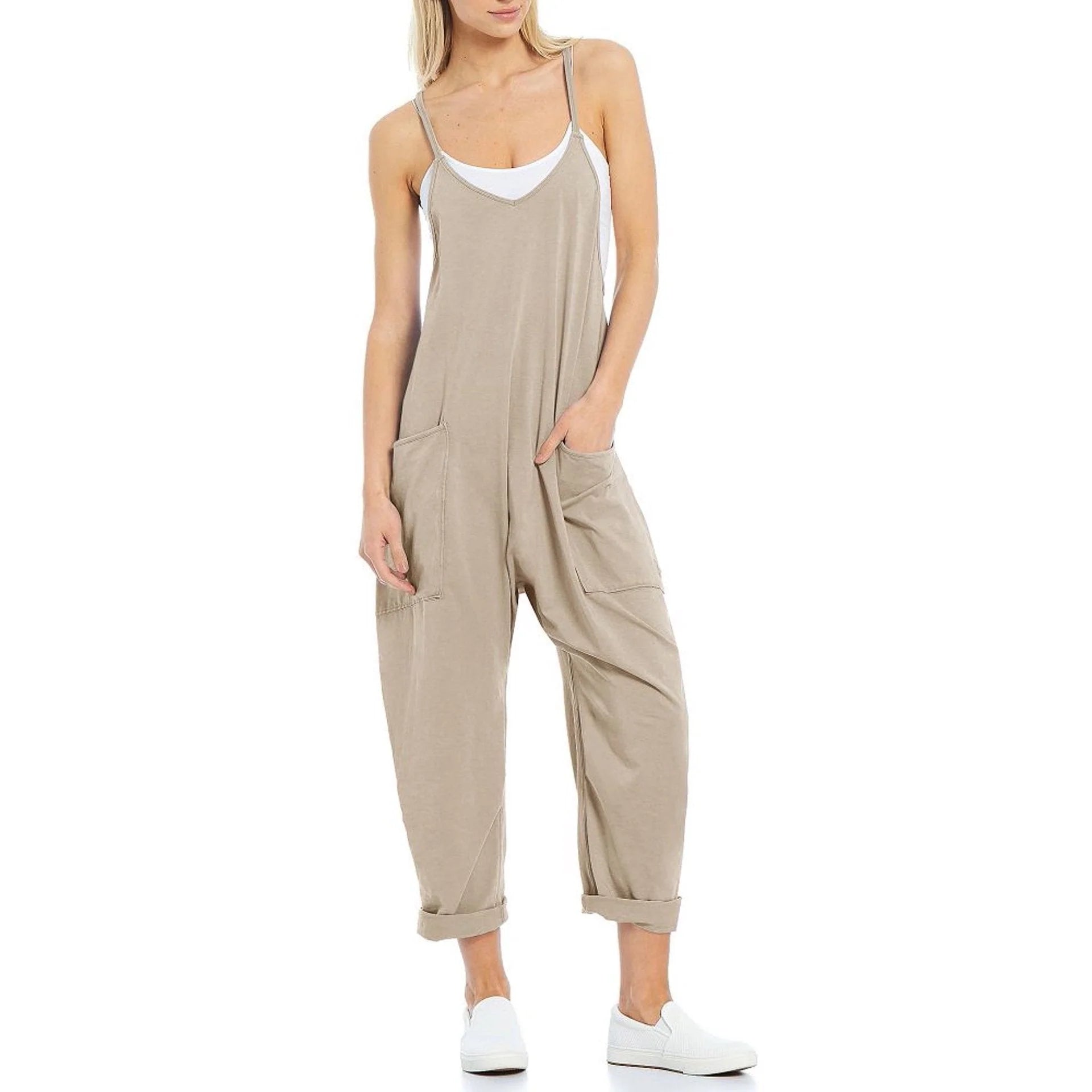 Women's knitted one-piece trousers with pockets and spaghetti straps in various colours