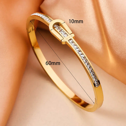 Gold-plated stainless steel bracelet with unique design for women