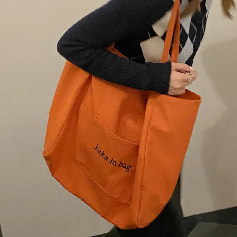 Canvas large capacity tote bag in solid colour for shopping and daily use