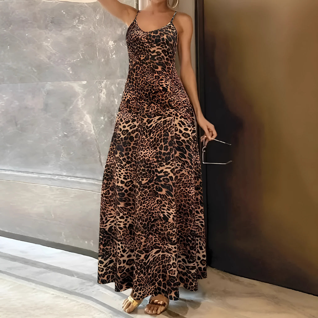 Dark brown leopard print sleeveless dress with round neck and shoulder straps in milk silk polyester fabric