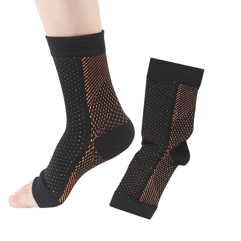 Korean-style sports compression socks with invisible heel design in white, black, skin colour and copper
