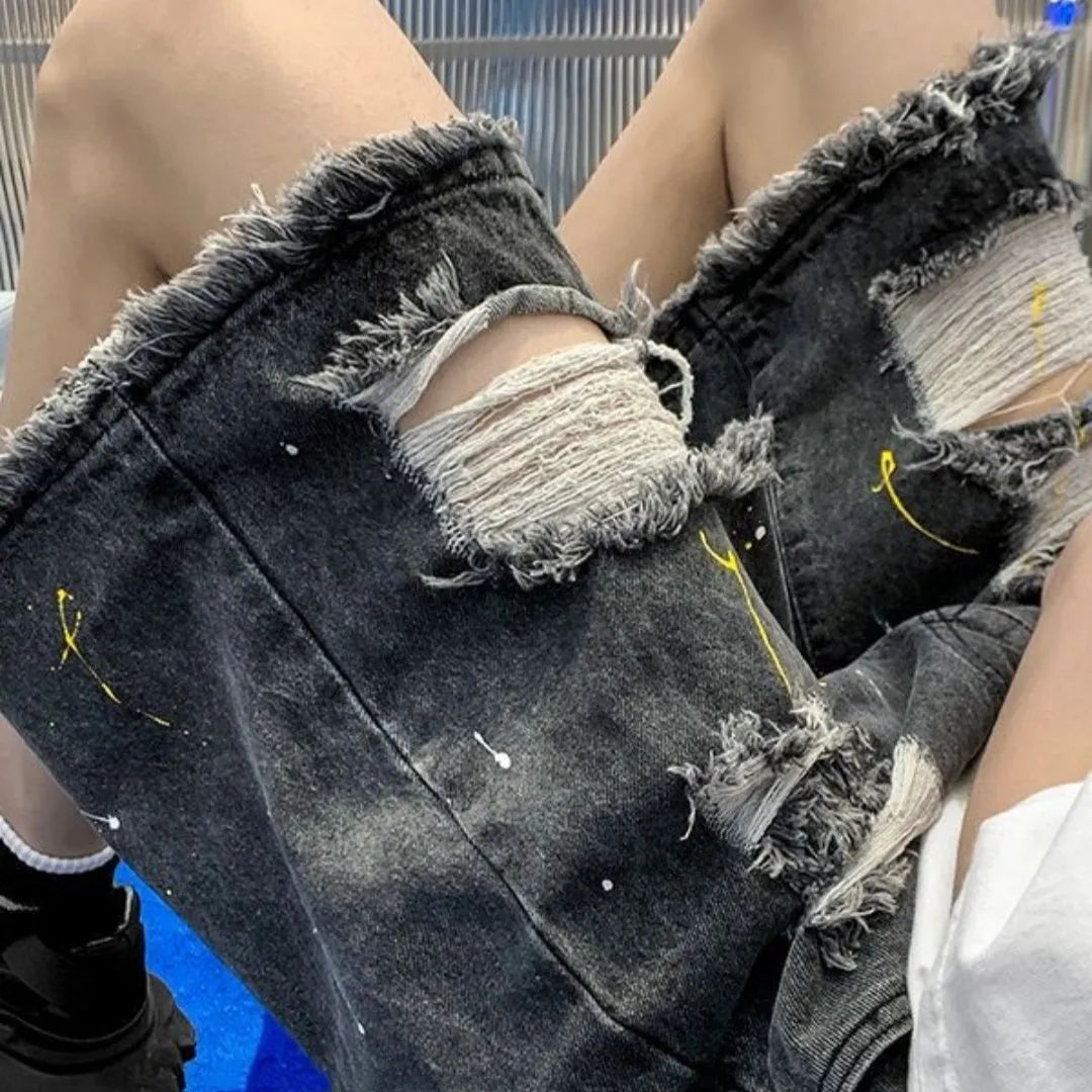 Men's loose fit water washed hole denim shorts in black or light blue, street style summer shorts