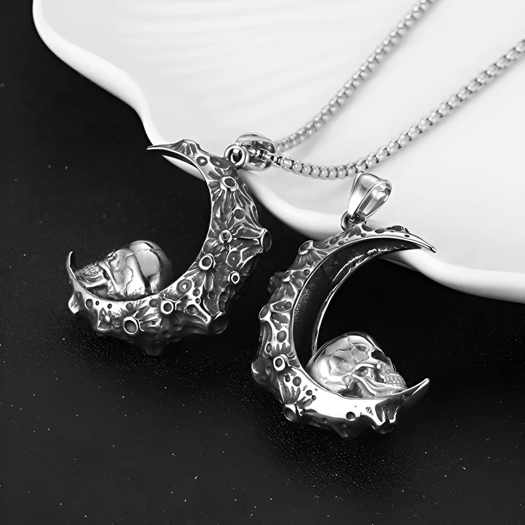Silver men's skull necklace with stainless steel chain and alloy pendant in six design variations