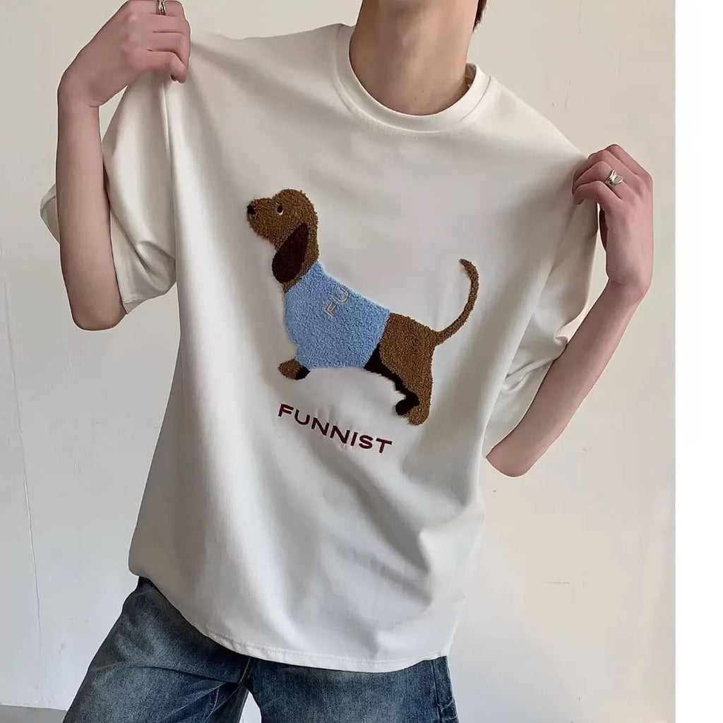 Sausage dog embroidered men's t-shirt in cotton with round neck and short sleeves