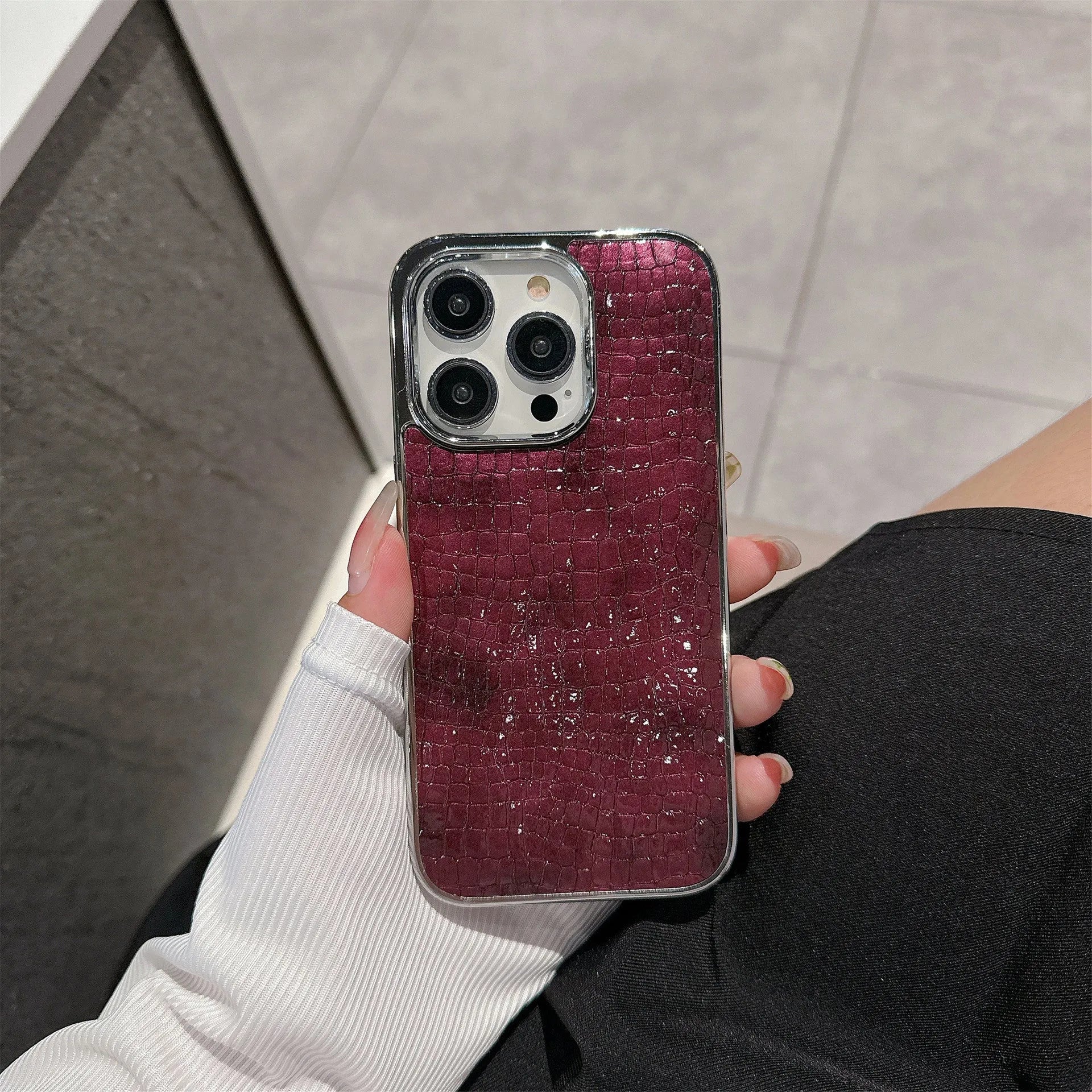 Advanced anti-fall phone case for iPhone 11-16 series, glossy crocodile pattern imitation leather, black colour