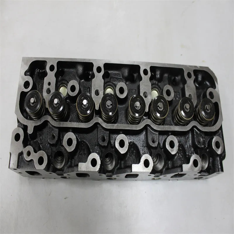 Isuzu 4JG2 cylinder cover assembly for manual transmission with standard bore dimensions