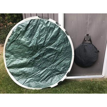 Green foldable dustpan leaf storage bag collector for efficient garden cleanup