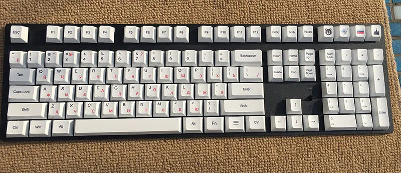 Japanese Russian Korean heat sublimation keycaps on mechanical keyboard with PBT material