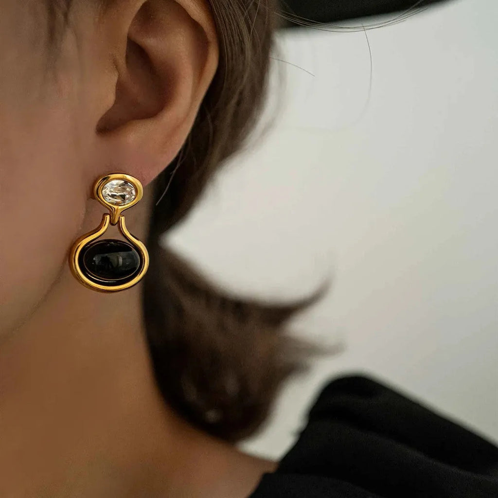 Pair of 18K gold-plated geometric earrings with black onyx and diamonds, 28mm x 18.5mm, gold colour