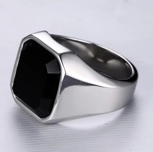 Men's geometric stainless steel black agate ring in silver, gold, red, and black