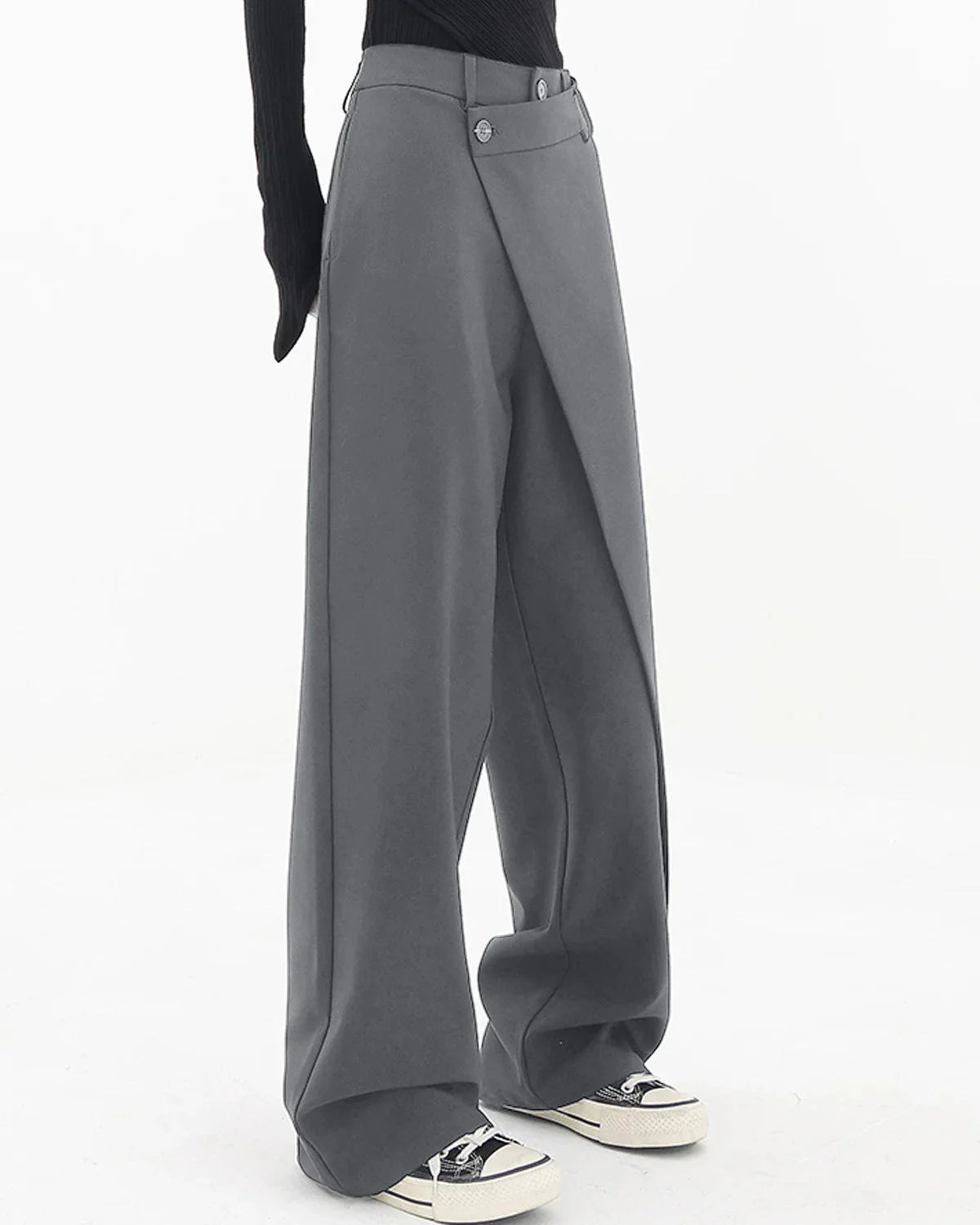 Stylish women's wide-leg trousers in various colours for a flattering fit