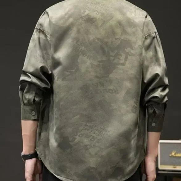Men's retro Japanese camouflage linen long sleeve shirt in Army Green, front view