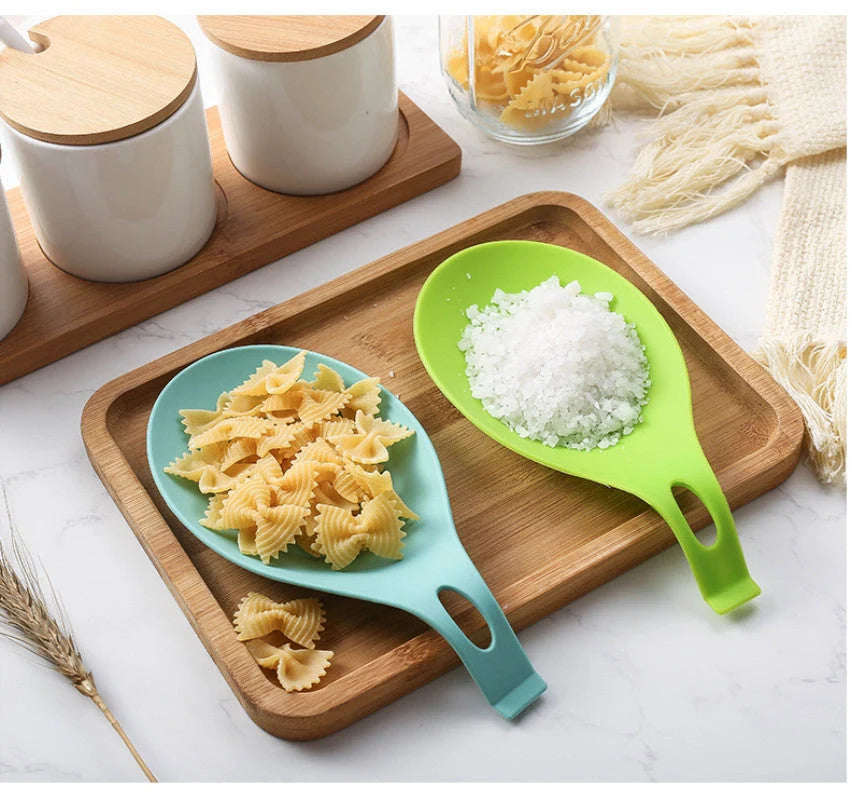 Silicone Spoon Mat in various colours for kitchen heat insulation and easy cleanup