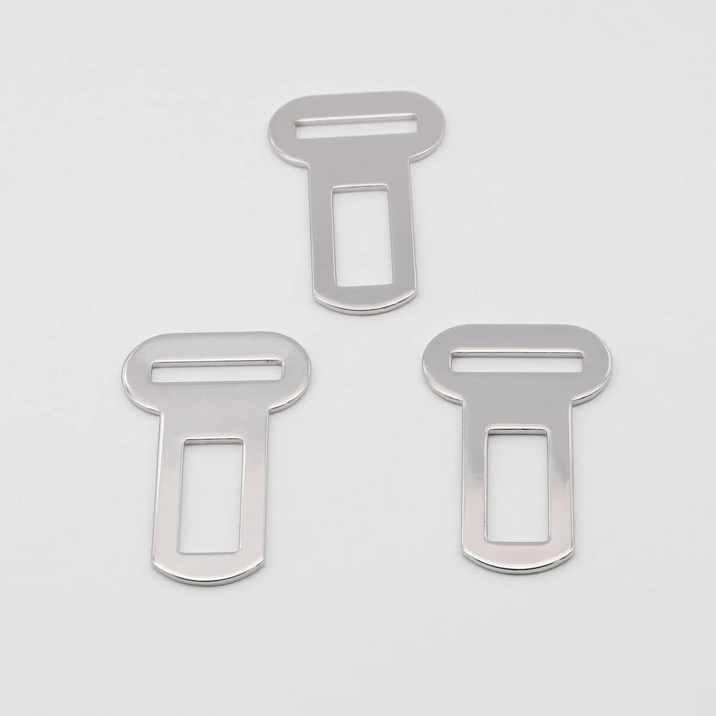 26mm silvery metal pet safety buckle with quick-release clasp for dog restraint systems