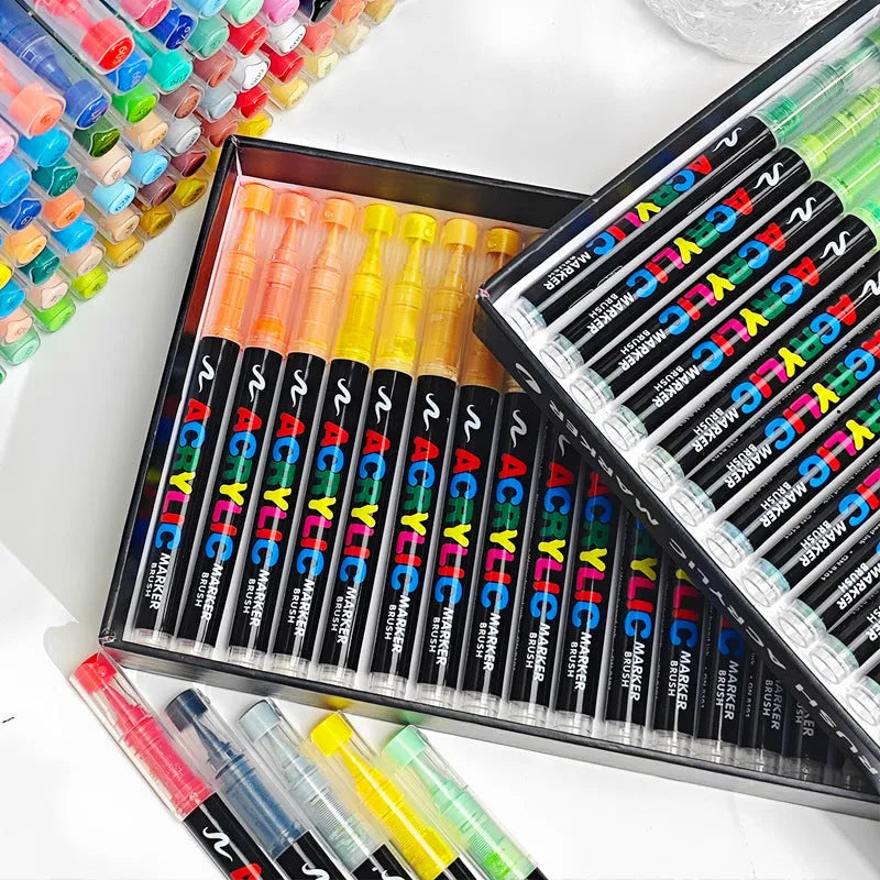 Set of straight liquid acrylic marker pens for hand painting and graffiti art in multiple colour set options.