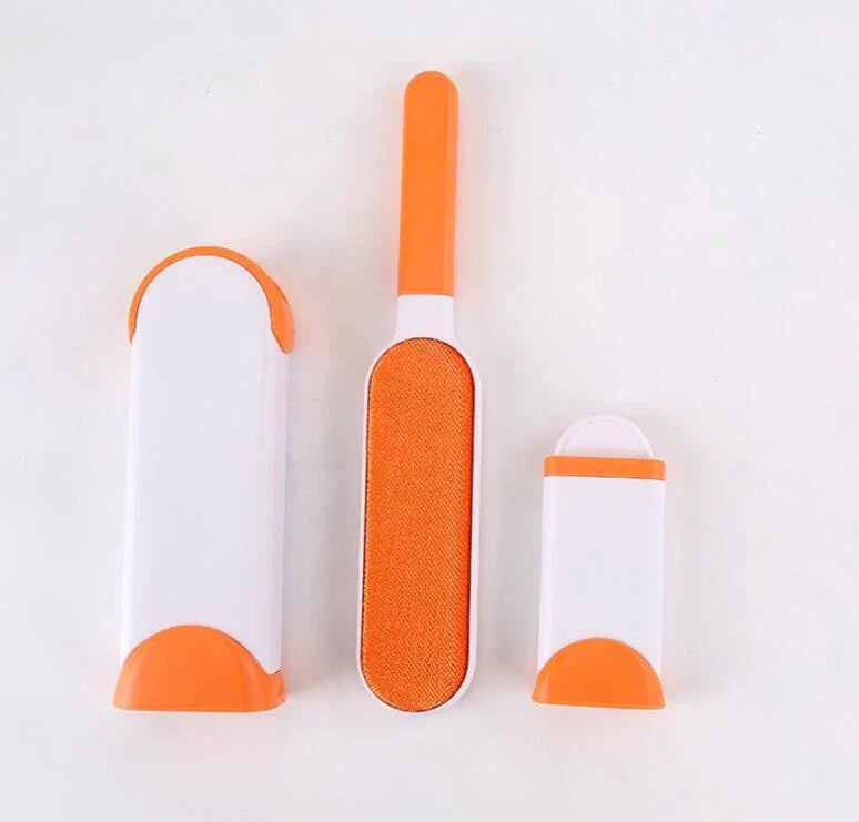 Reusable pet hair remover with self-cleaning base in multiple colours