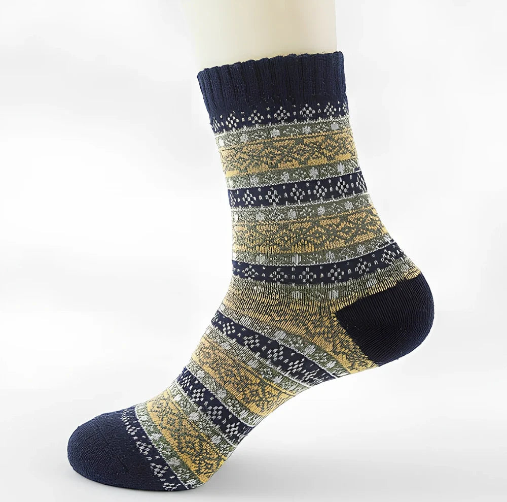 Pack of 5 thick stripe wool blend socks in various colours, featuring 15% rabbit hair for winter warmth, fitting sizes 39-42