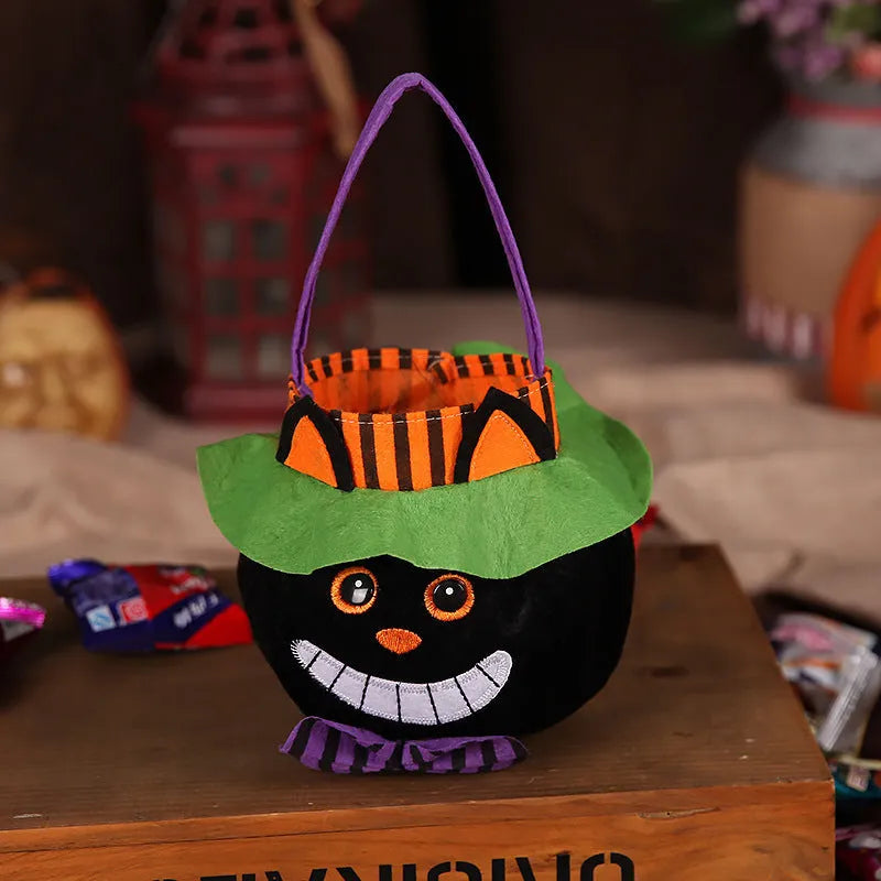 Halloween candy bag in pumpkin, witch, vampire, or blackcat design measuring 16cm square