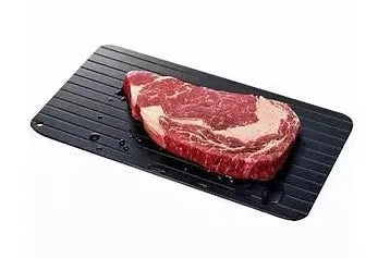 Black aluminium kitchen defrosting tray for thawing frozen food without electricity