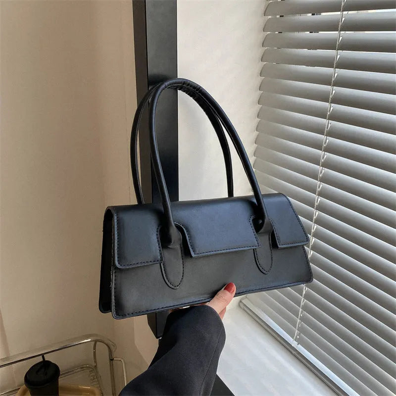 Women's small square shoulder bag in PU leather with single strap and document compartment interior