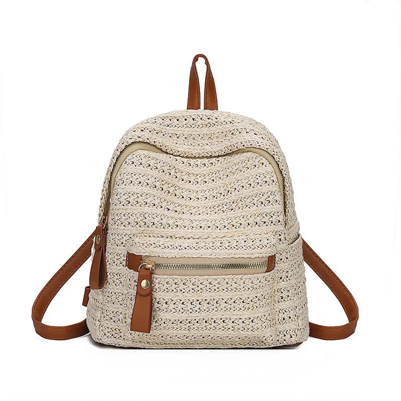 Handwoven straw backpack in beige white, 20x15x21cm, open-top design, lightweight natural fibre for casual beach travel use