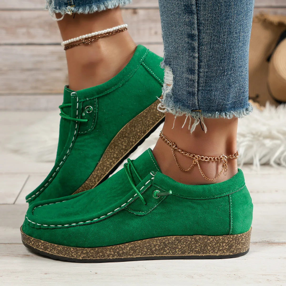 Women's green elastic slip-on casual shoes with PU upper, low top, round toe, flat heel