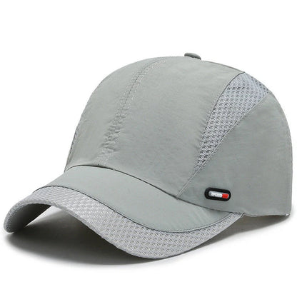 Quick-drying mesh baseball cap in various colours for outdoor sports