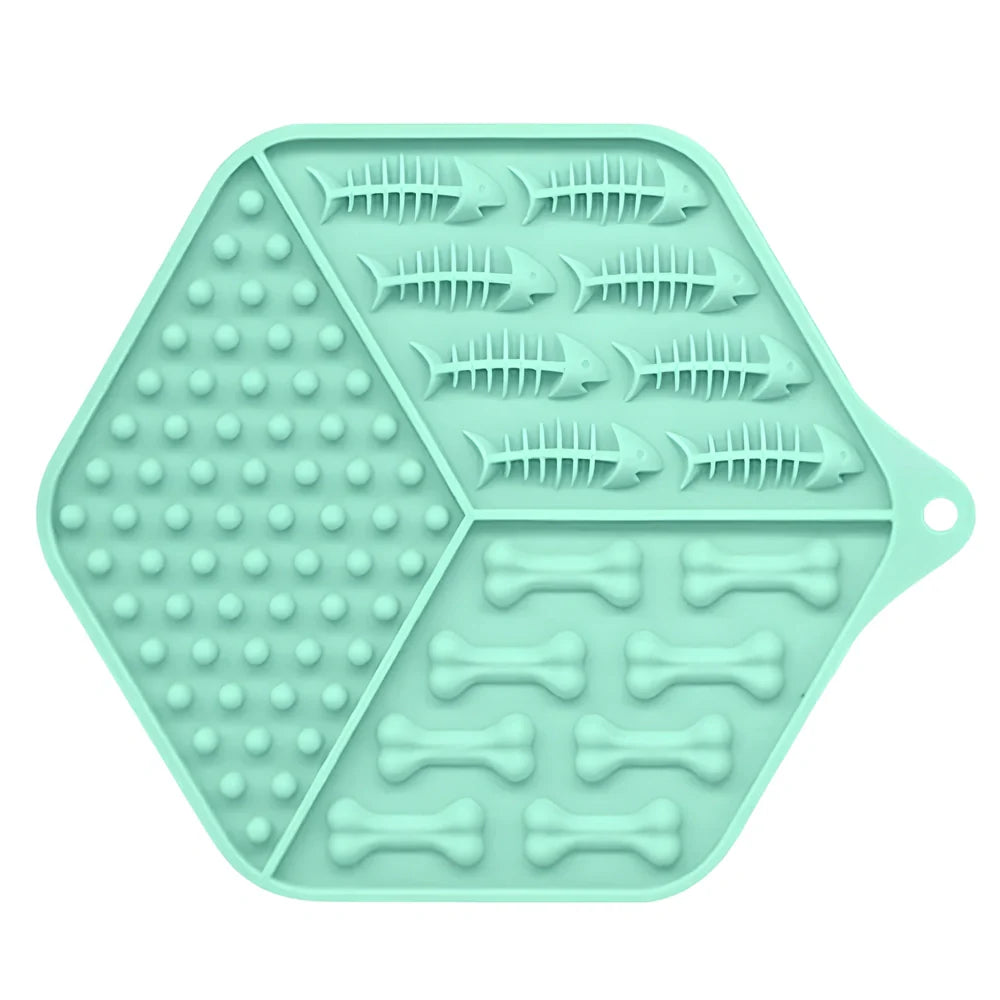 17.5cm blue silicone puppy lick pad with textured surface for slow feeding, temperature resistant -40 to 240°C