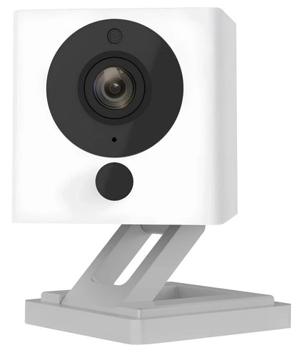 White wireless smart home camera with 1920x1080 resolution, 3.6 mm lens, and motion alarm for indoor security