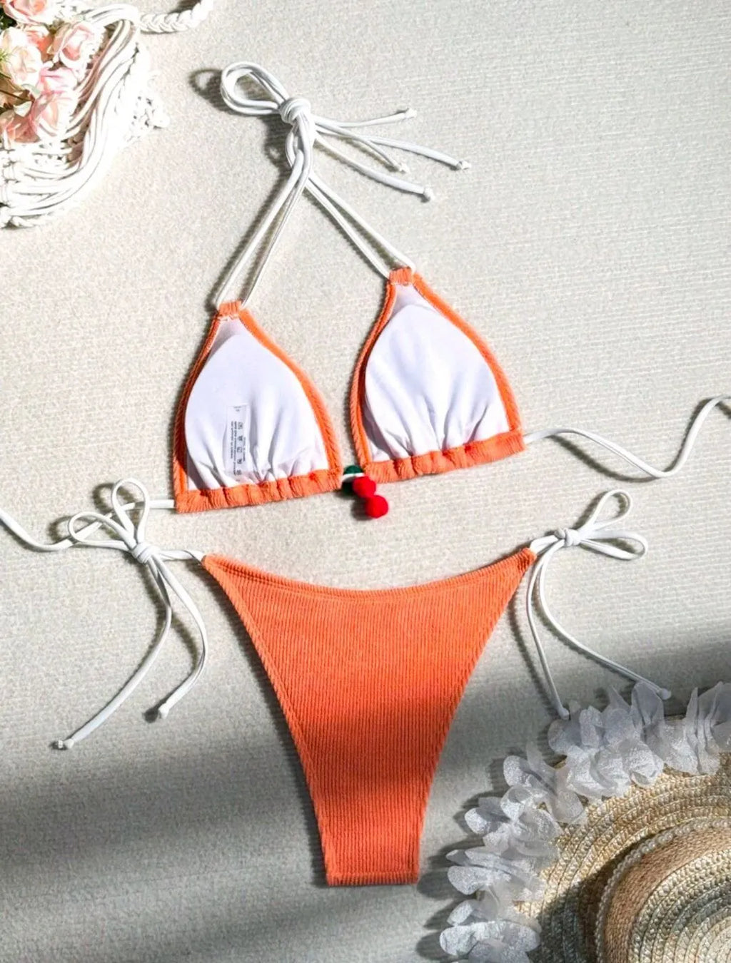 Solid colour backless bikini swimsuit in high elasticity nylon fabric for swimming