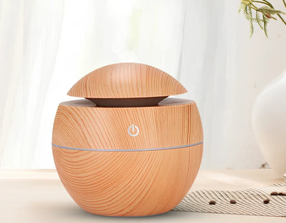 Wood grain USB desktop aroma diffuser with coloured lights and 130ml water tank for office use