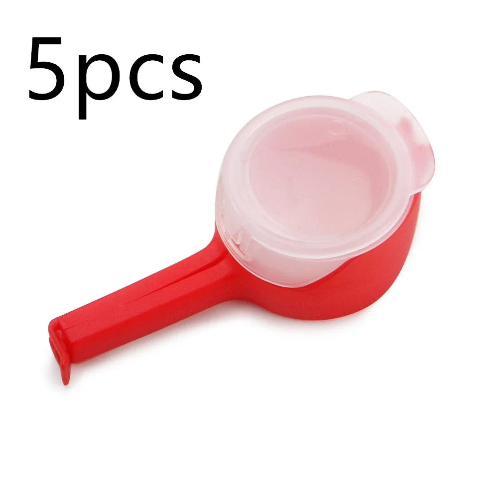 Versatile food clips in a range of colours, featuring airtight sealing and a convenient pour spout