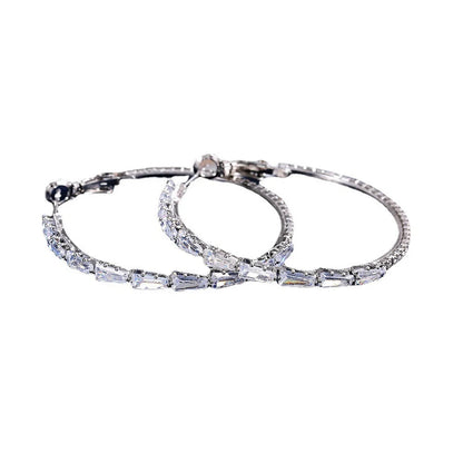 Simple Gold Ladies Zircon Earrings in vintage couple style with mixed gem inlay