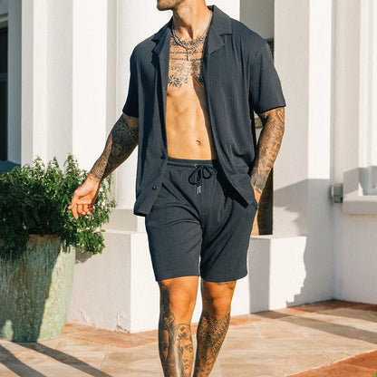 Men's stylish two-piece set for summer with short sleeve shirt and shorts