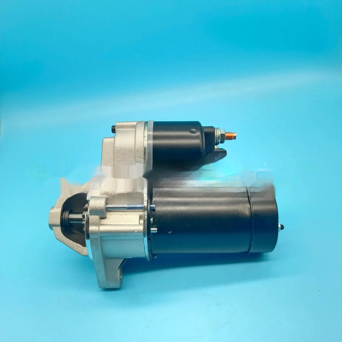 Black 10-tooth starter motor for Ford Fiesta petrol and diesel engines