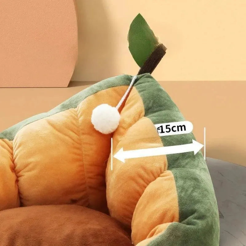 Soft green pet bed kennel for cats with a removable cotton cushion inside