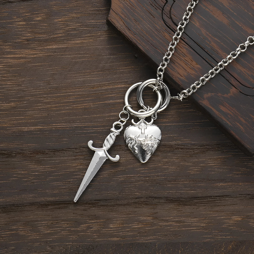 Retro geometric love heart pendant necklace with electroplated zinc alloy finish and snake bones chain