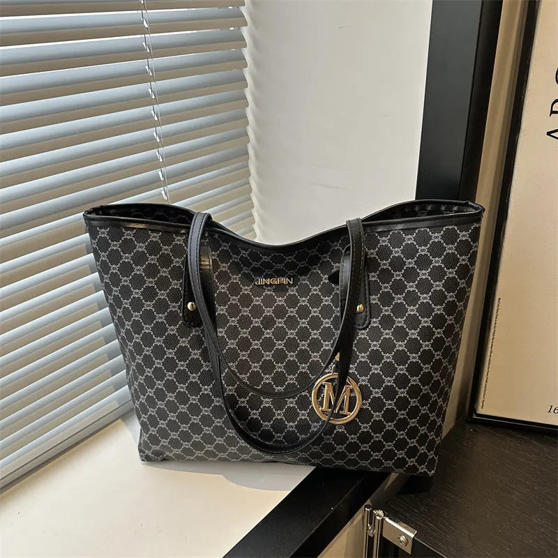 Western style black PU leather shoulder bag with sewing thread details and polyester lining.