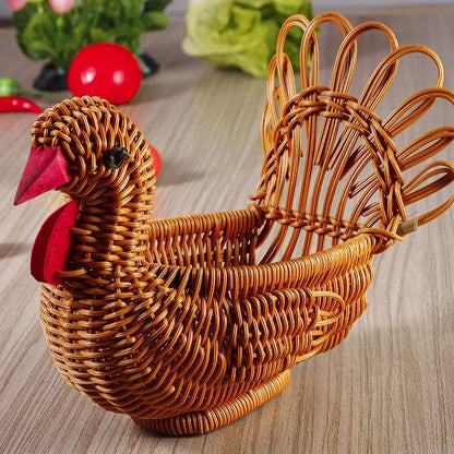 Deer-shaped rattan fruit basket for kitchen storage and decor