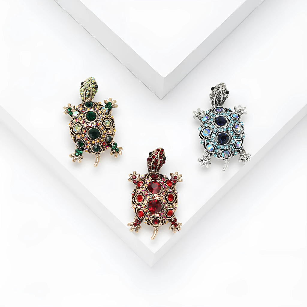 Retro rhinestone turtle brooch in alloy with diamond treatment, available in blue green red colours