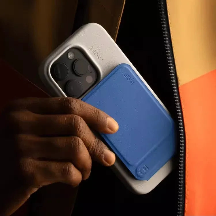 Black magnetic mobile phone holder case showing slim profile and built-in mount system.