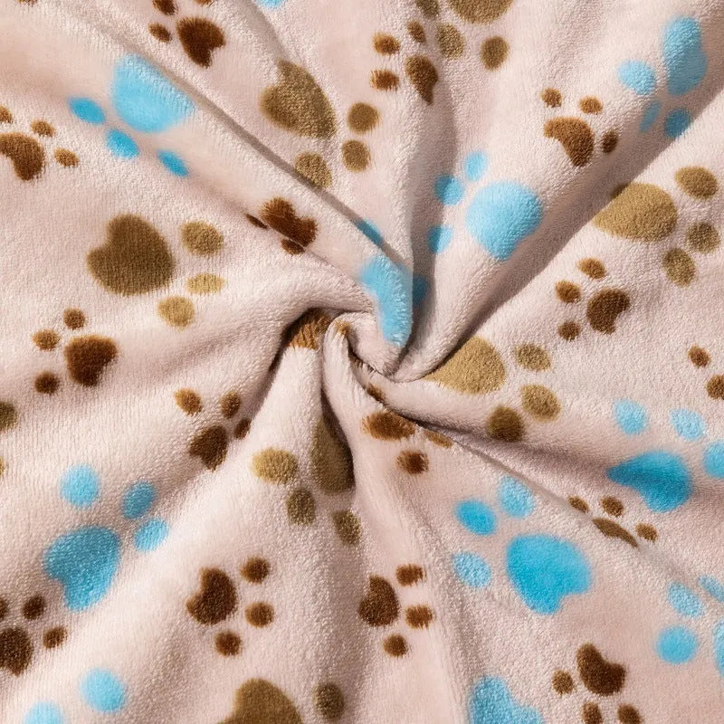 Blue Dog cartoon pattern pet blanket showing double-sided flannel texture and 100x120cm size