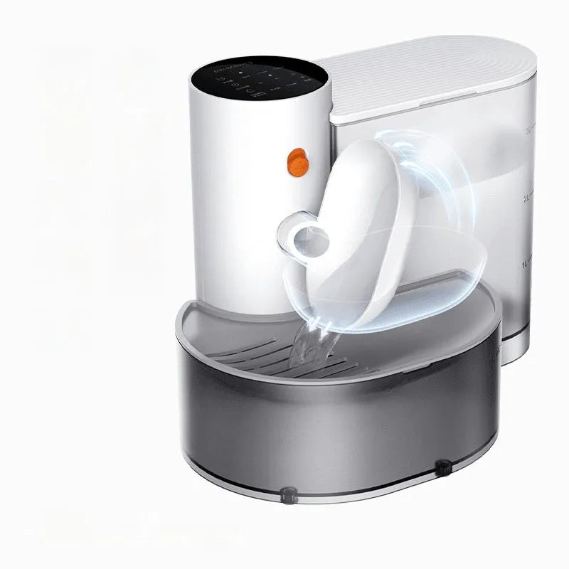 White Dump rechargeable pet water fountain with 3 litre tank for cats and small dogs